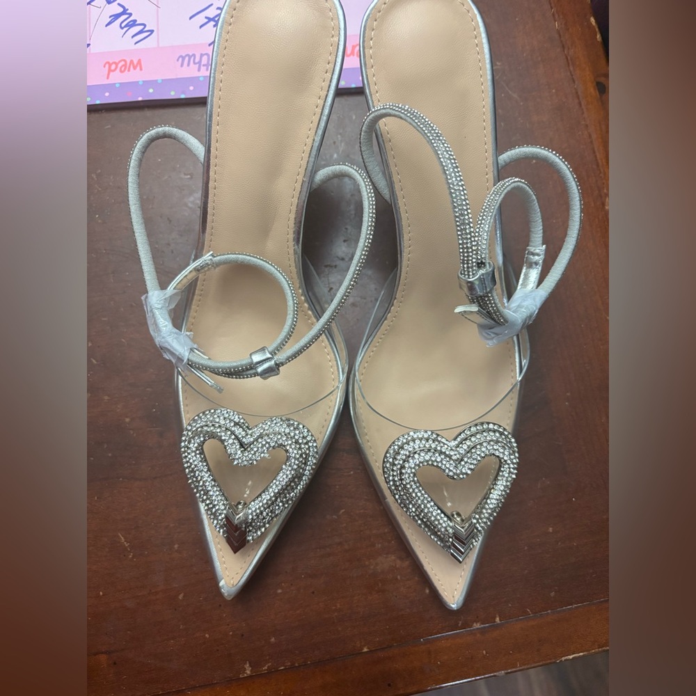 Princess woman’s  bling 2” heels silver metallic heart bling size 8 ankle strap